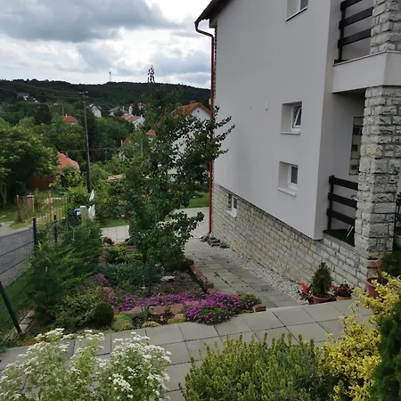 Napola * Balatonalmádi